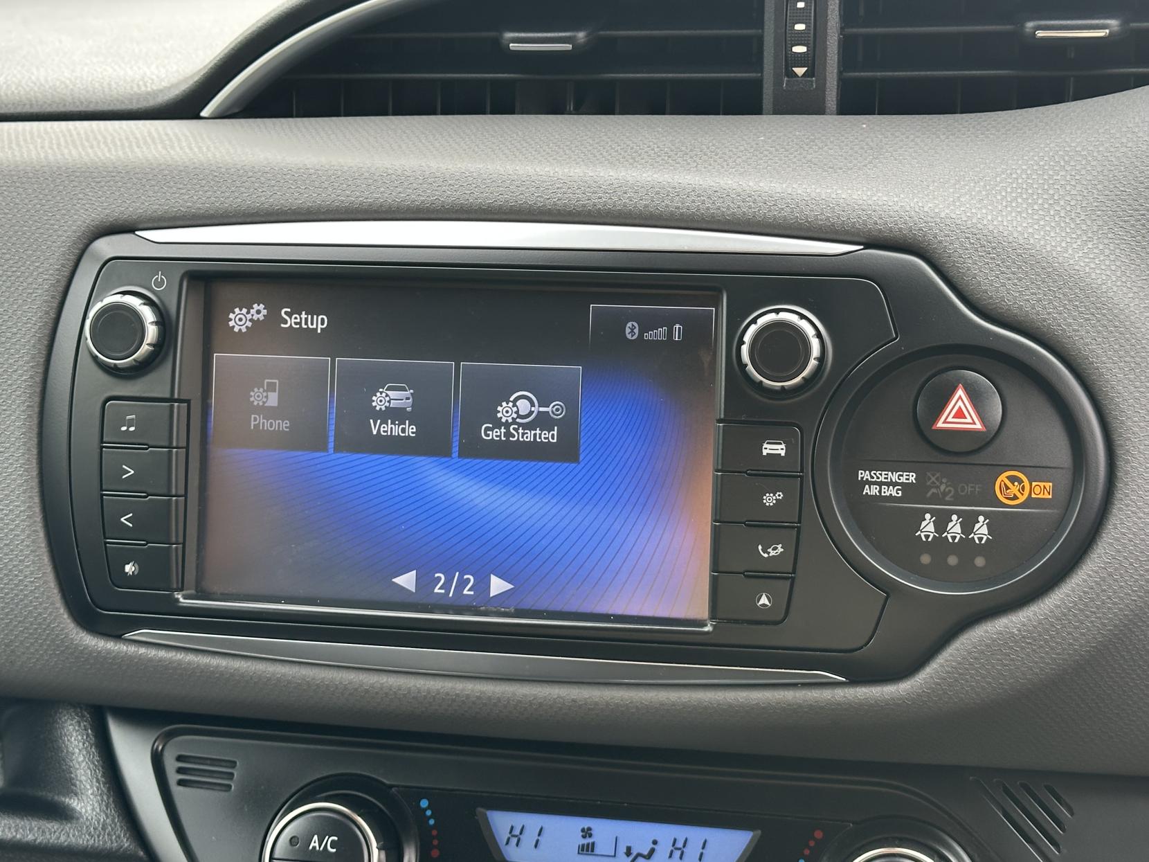 Toyota Yaris 1.5 VVT-h Icon Hatchback 5dr Petrol Hybrid E-CVT Euro 6 (Safety Sense) (101 ps)