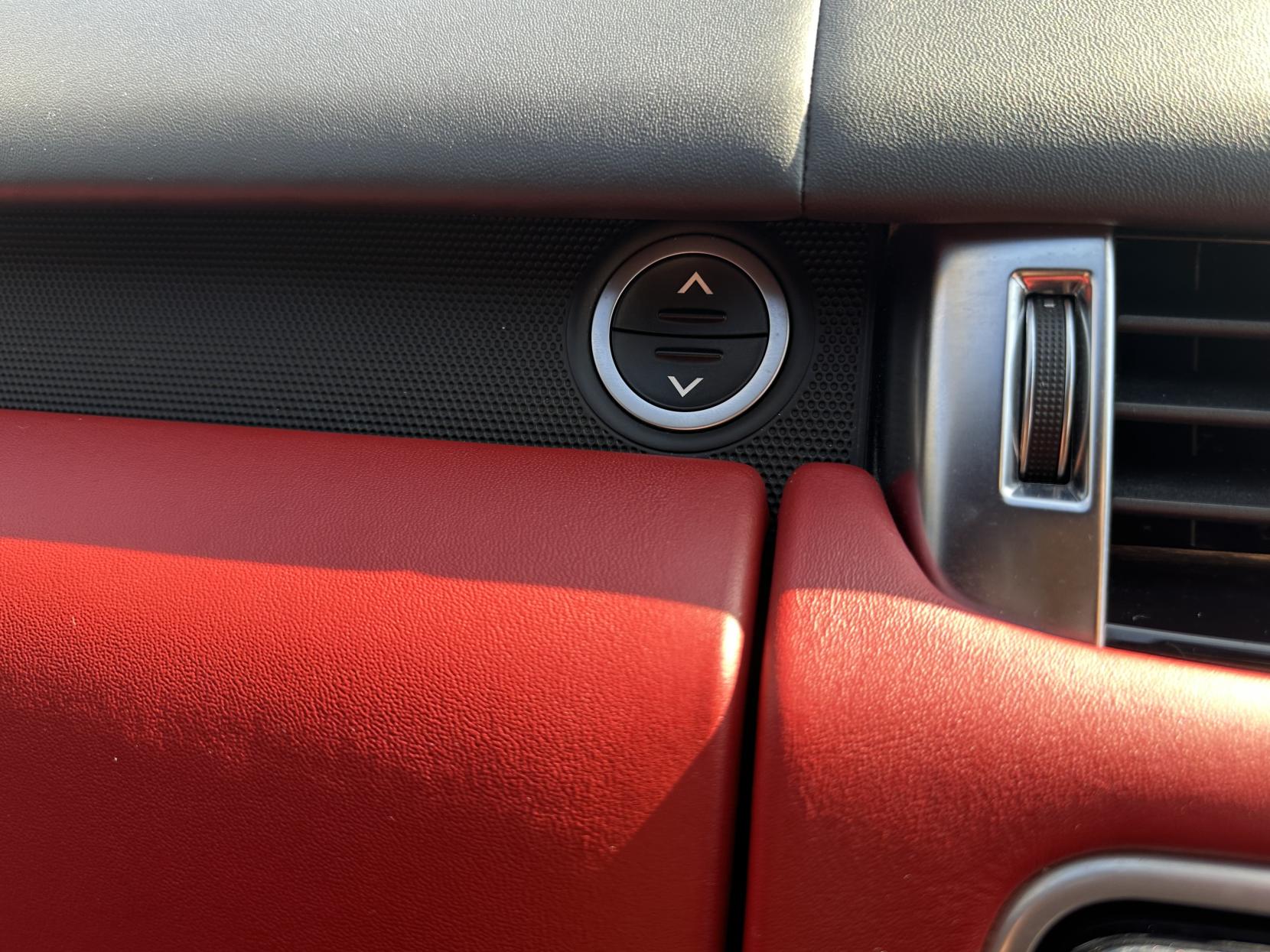 Land Rover Range Rover Sport 5.0 P575 V8 SVR SUV 5dr Petrol Auto 4WD Euro 6 (s/s) (575 ps)