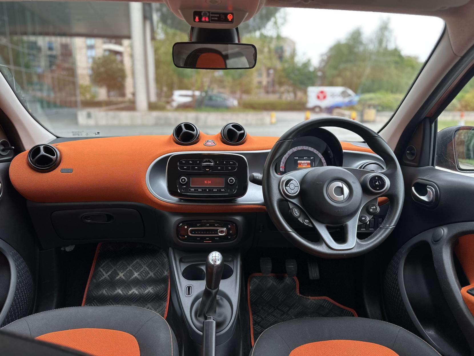 Smart forfour 1.0 Passion Hatchback 5dr Petrol Manual Euro 6 (s/s) (71 ps)