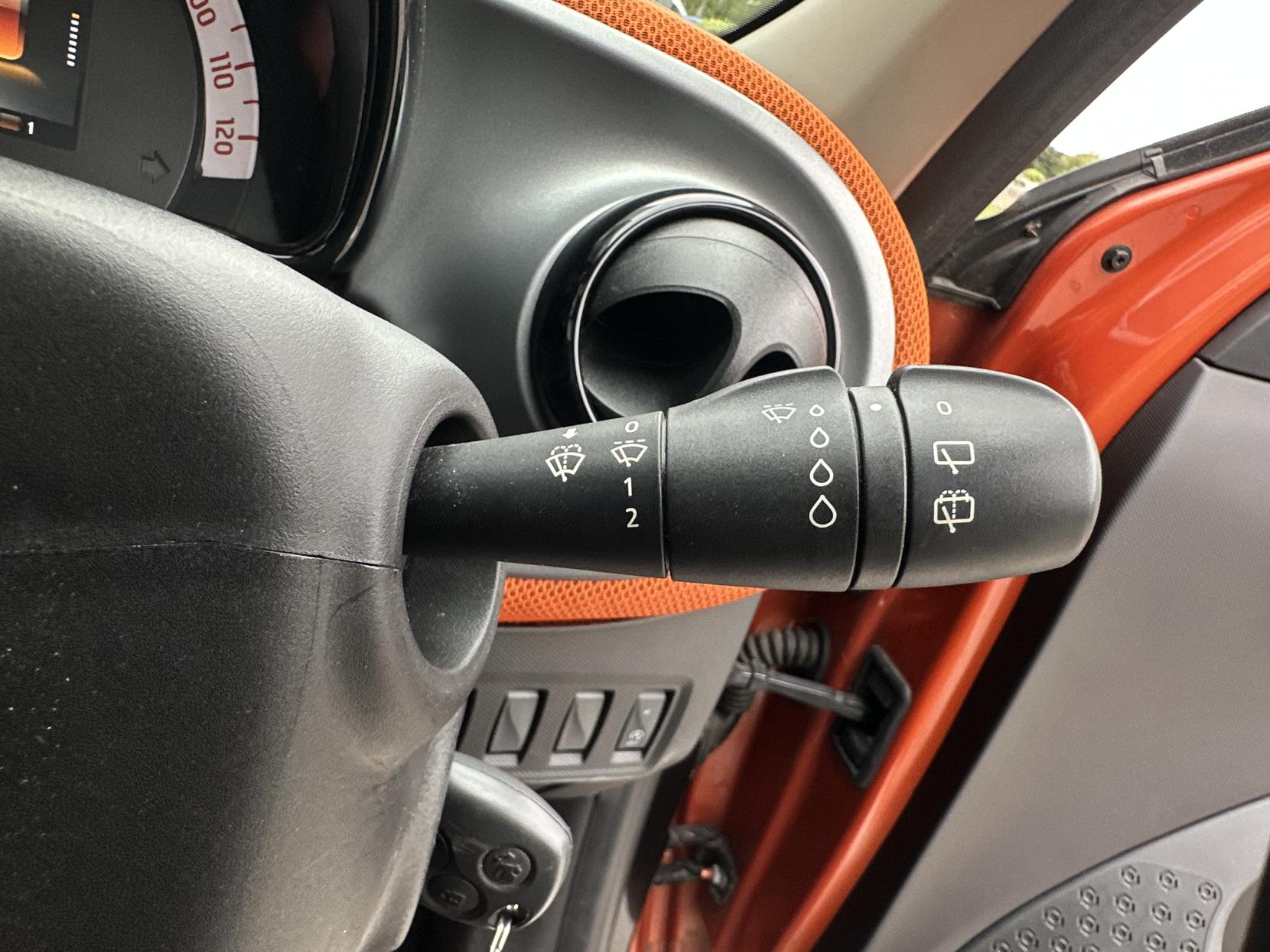Smart forfour 1.0 Passion Hatchback 5dr Petrol Manual Euro 6 (s/s) (71 ps)