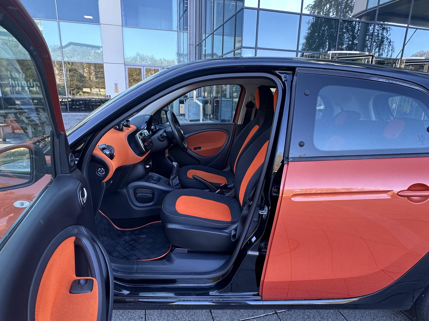 Smart forfour 1.0 Passion Hatchback 5dr Petrol Manual Euro 6 (s/s) (71 ps)