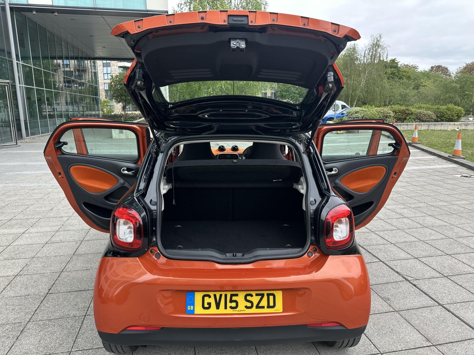 Smart forfour 1.0 Passion Hatchback 5dr Petrol Manual Euro 6 (s/s) (71 ps)