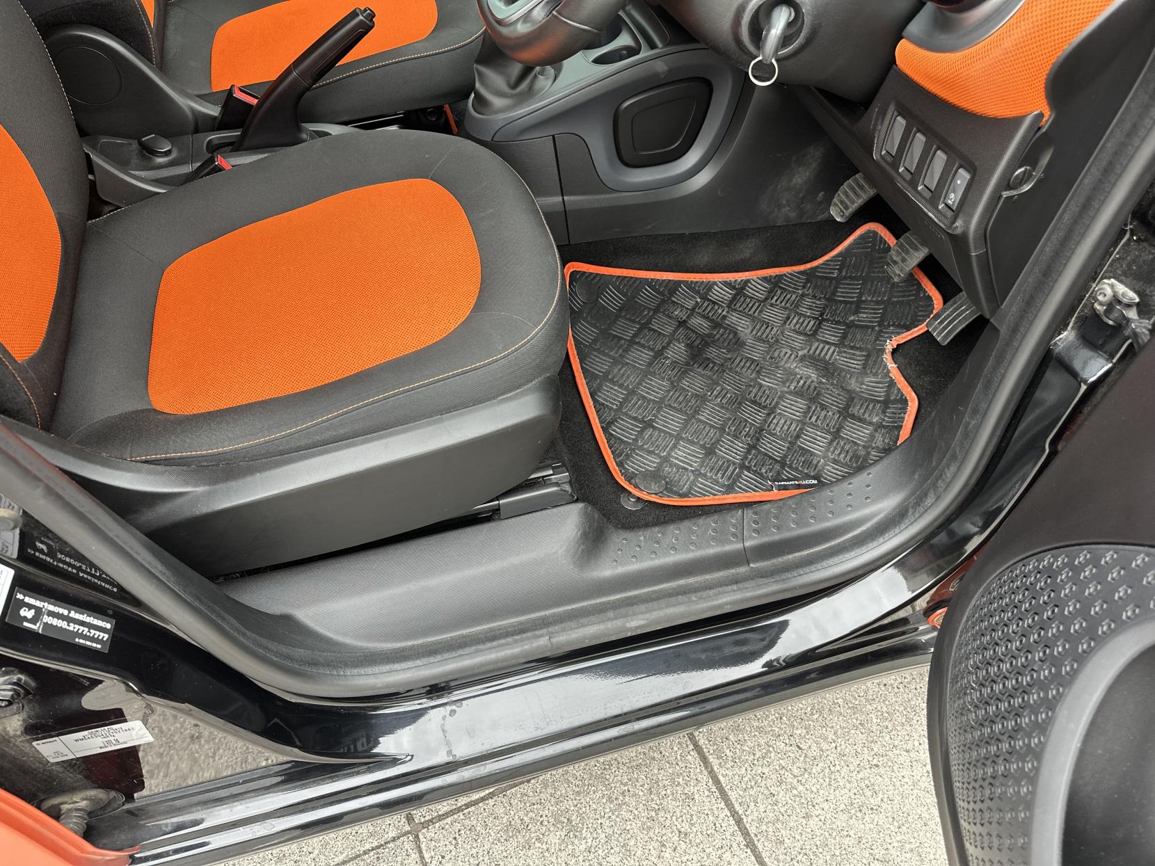 Smart forfour 1.0 Passion Hatchback 5dr Petrol Manual Euro 6 (s/s) (71 ps)
