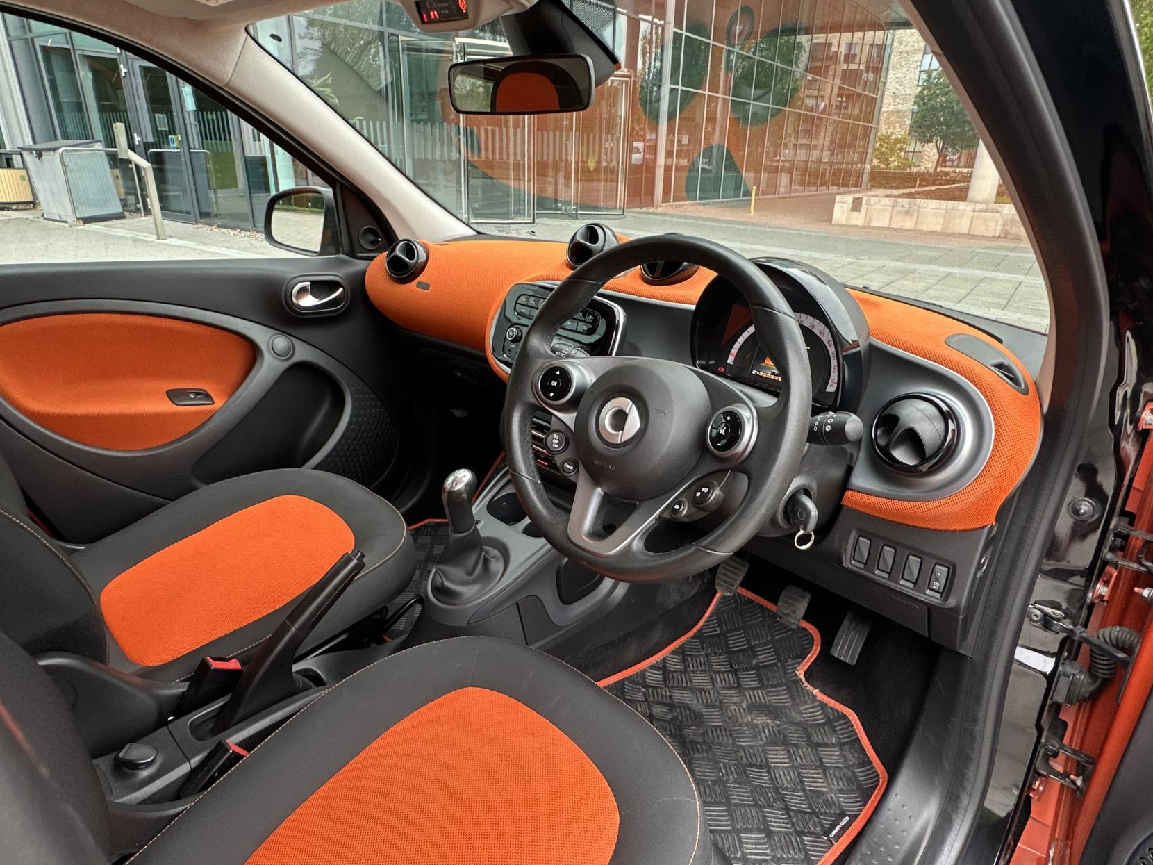 Smart forfour 1.0 Passion Hatchback 5dr Petrol Manual Euro 6 (s/s) (71 ps)