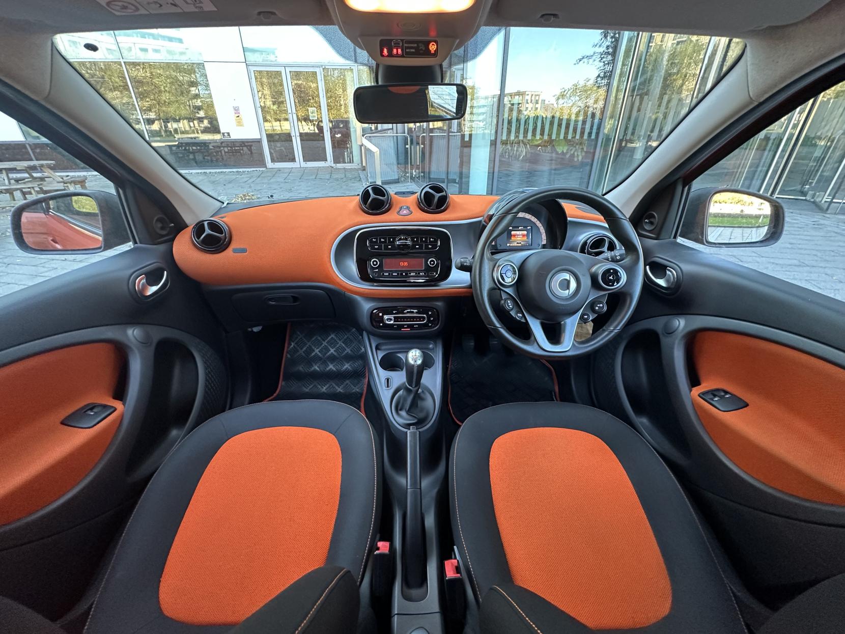 Smart forfour 1.0 Passion Hatchback 5dr Petrol Manual Euro 6 (s/s) (71 ps)