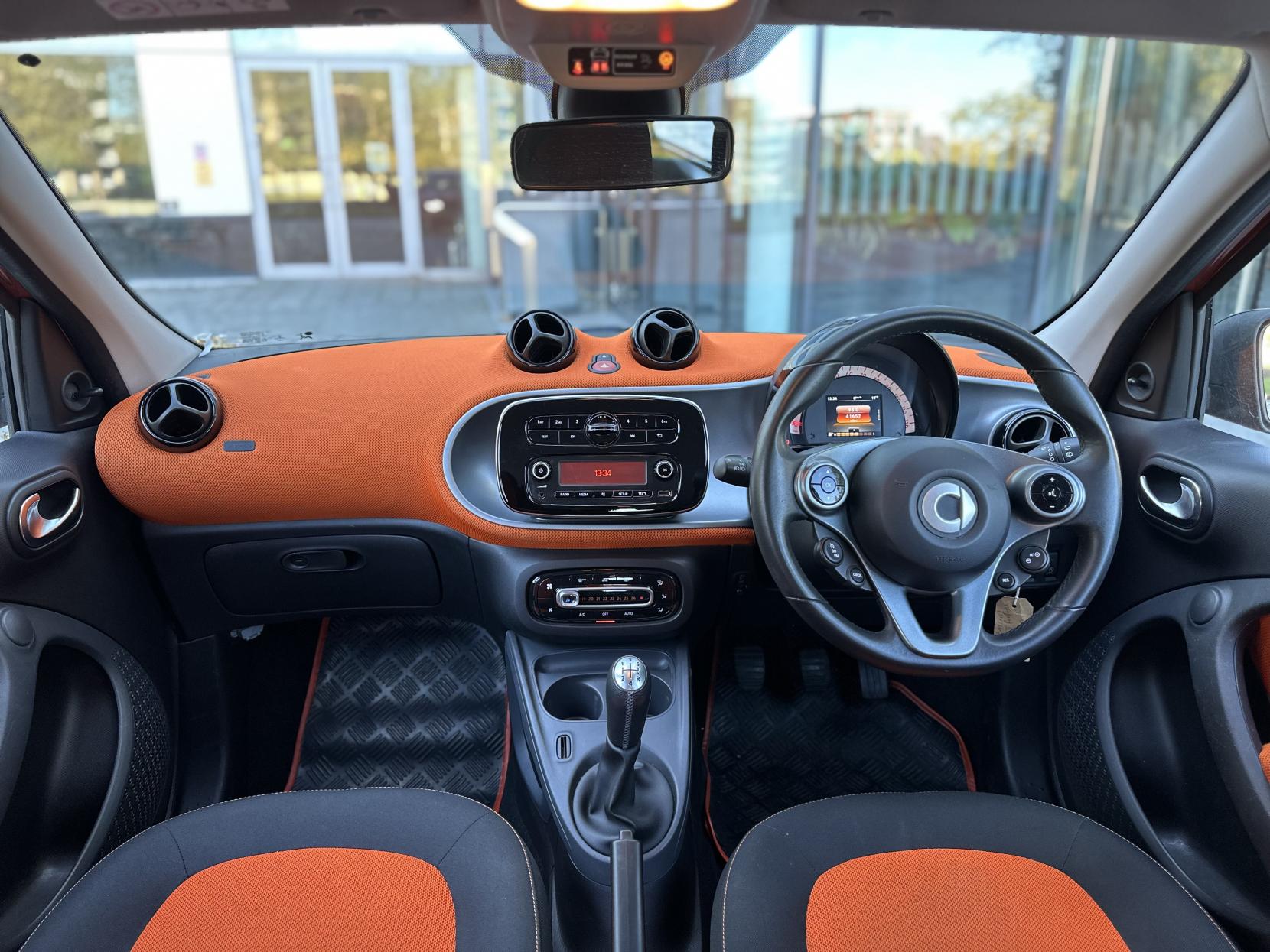 Smart forfour 1.0 Passion Hatchback 5dr Petrol Manual Euro 6 (s/s) (71 ps)