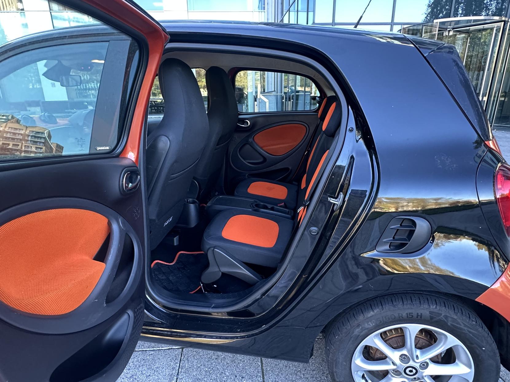 Smart forfour 1.0 Passion Hatchback 5dr Petrol Manual Euro 6 (s/s) (71 ps)