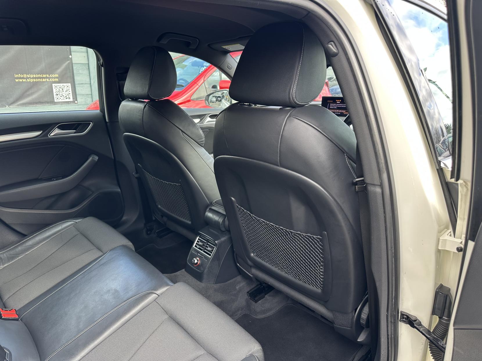 Audi A3 1.4 TFSI S line Sportback 5dr Petrol S Tronic Euro 5 (s/s) (122 ps)