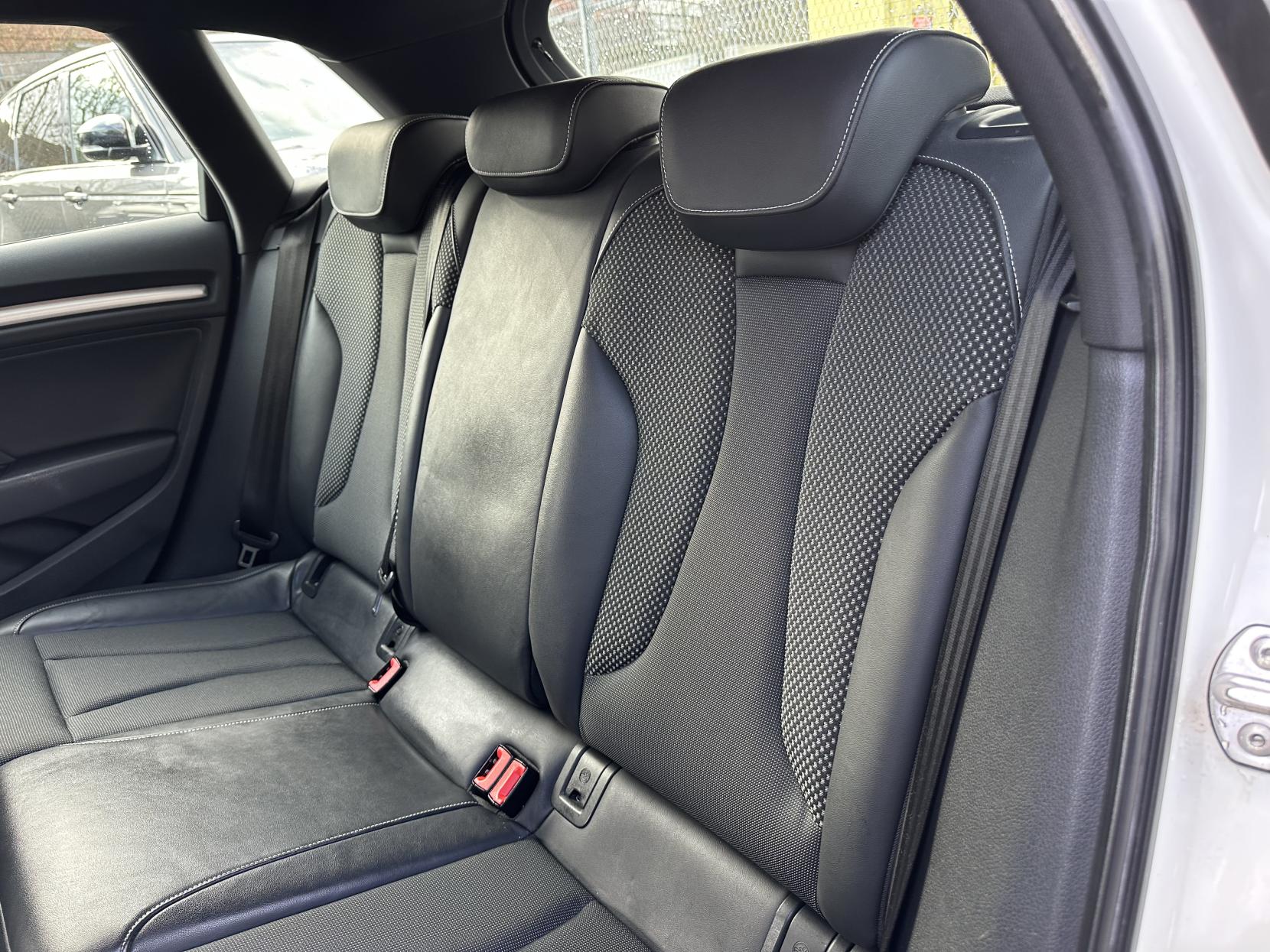 Audi A3 1.4 TFSI S line Sportback 5dr Petrol S Tronic Euro 5 (s/s) (122 ps)