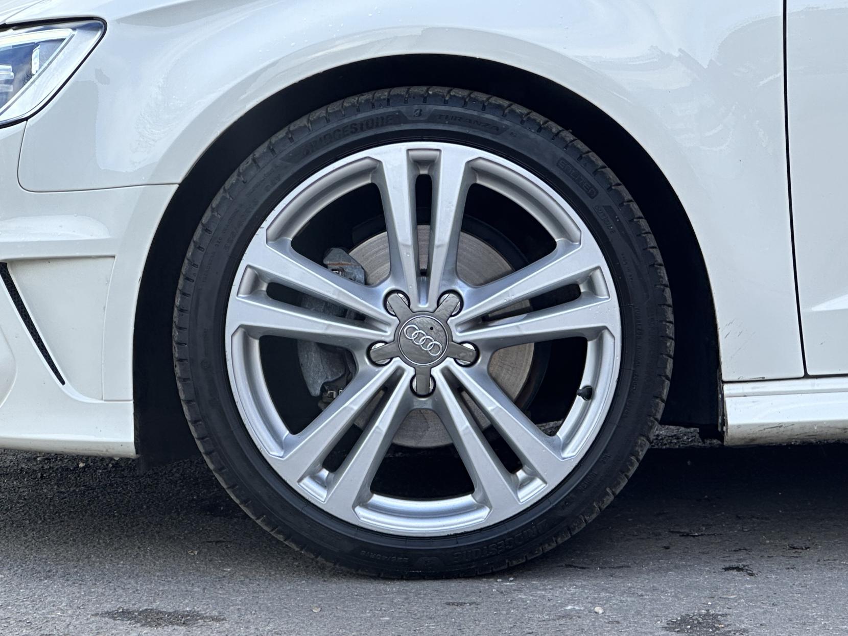 Audi A3 1.4 TFSI S line Sportback 5dr Petrol S Tronic Euro 5 (s/s) (122 ps)