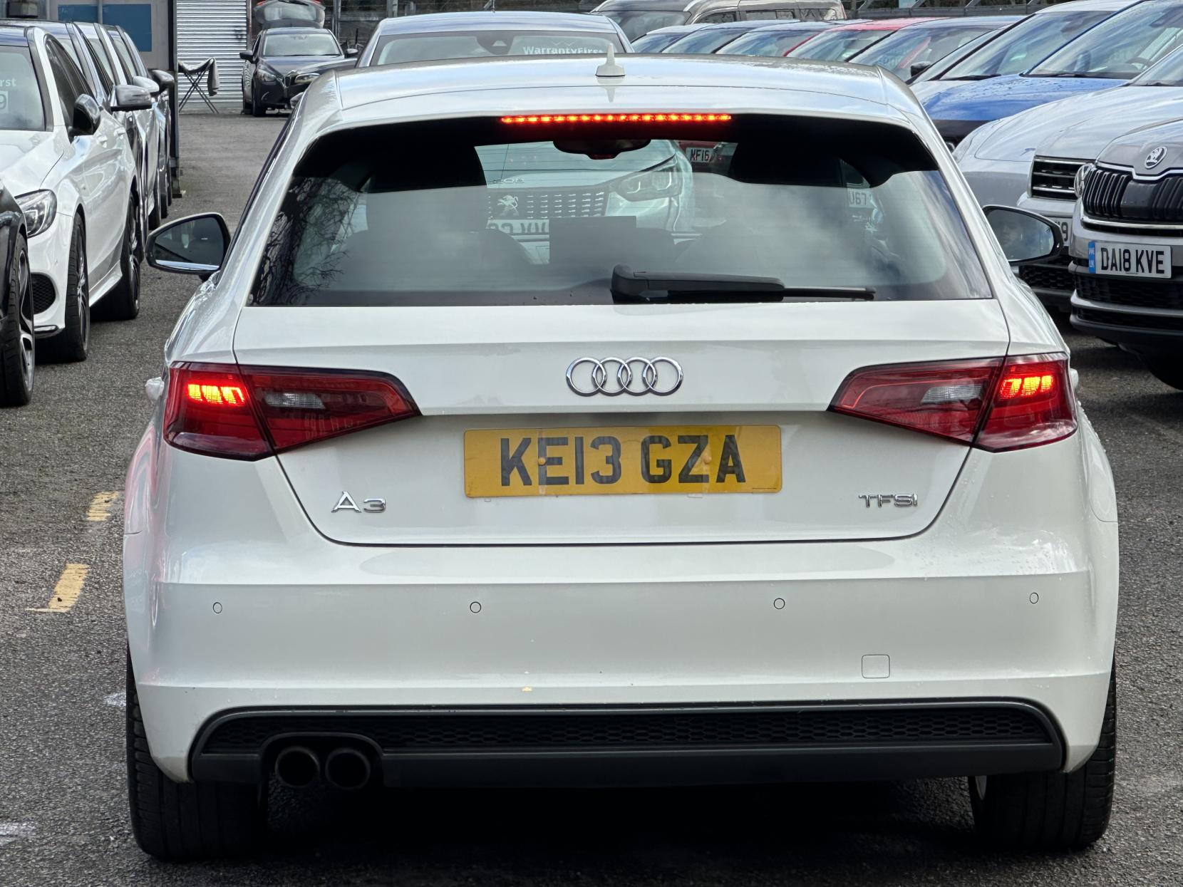 Audi A3 1.4 TFSI S line Sportback 5dr Petrol S Tronic Euro 5 (s/s) (122 ps)