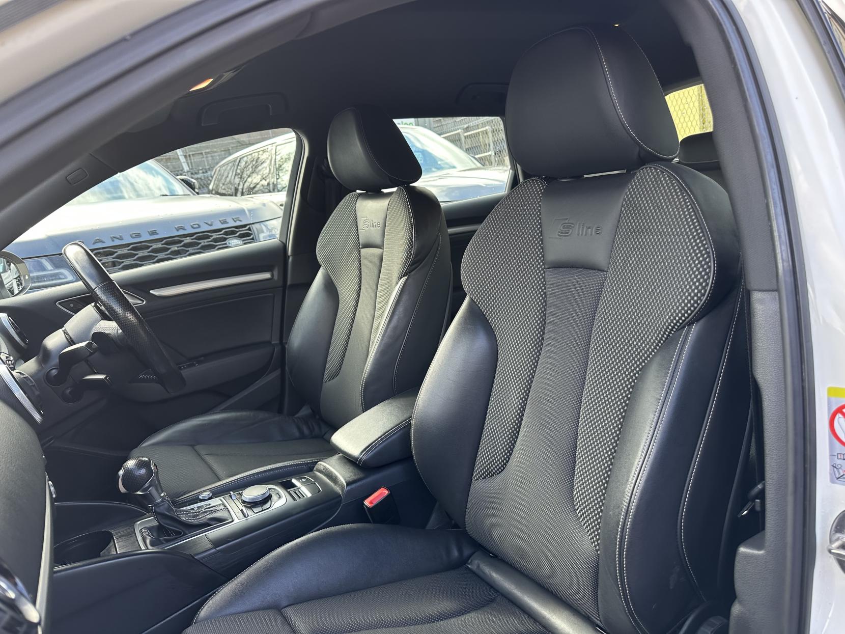 Audi A3 1.4 TFSI S line Sportback 5dr Petrol S Tronic Euro 5 (s/s) (122 ps)