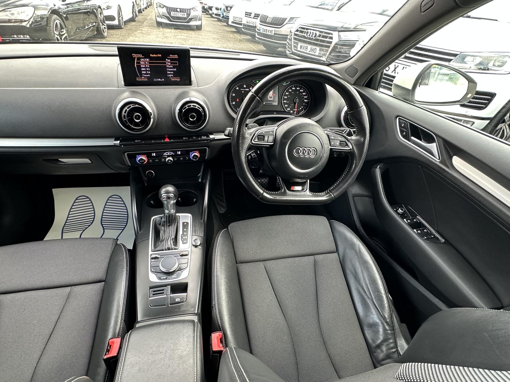 Audi A3 1.4 TFSI S line Sportback 5dr Petrol S Tronic Euro 5 (s/s) (122 ps)