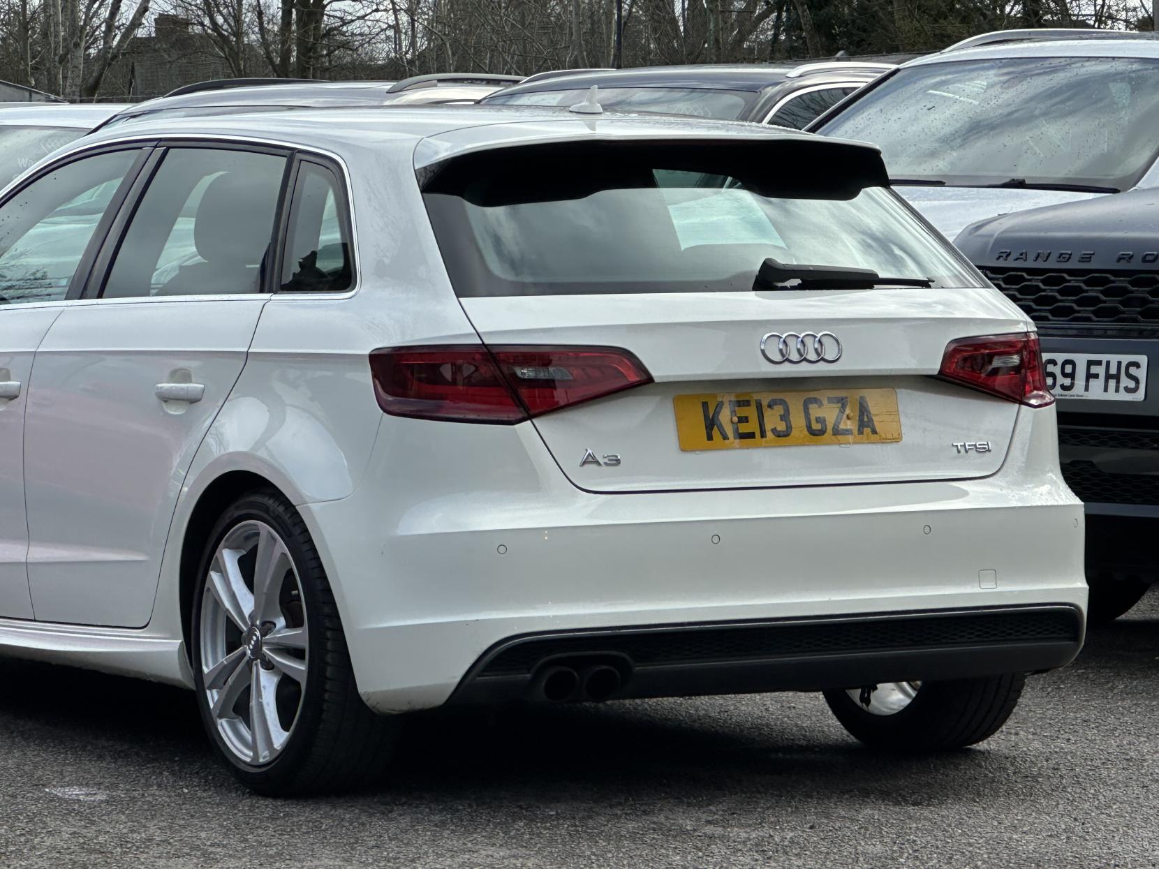 Audi A3 1.4 TFSI S line Sportback 5dr Petrol S Tronic Euro 5 (s/s) (122 ps)